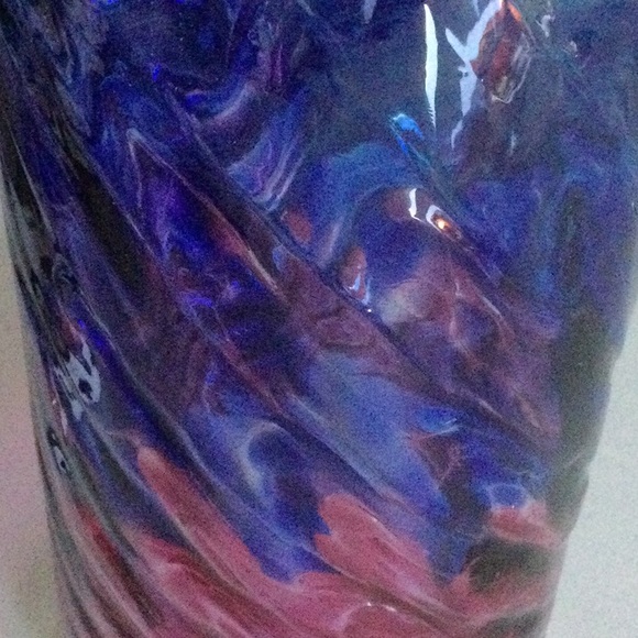 Signed Art Glass Vase - Picture 10 of 10